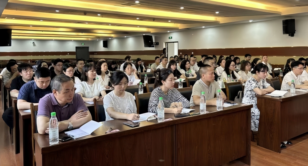 学员.jpg